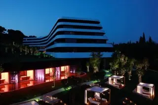 Hotel Lone