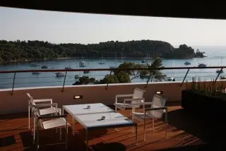 Hotel Lone
