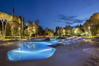 Hotel Lone