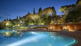 Hotel Lone