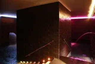 Hotel Lone