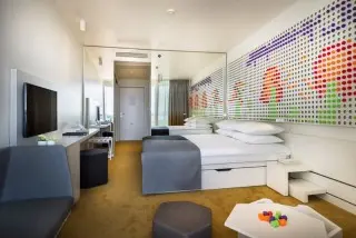 Family hotel Amarin