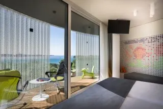 Family hotel Amarin