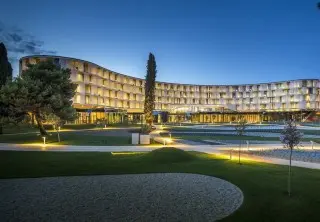 Family hotel Amarin