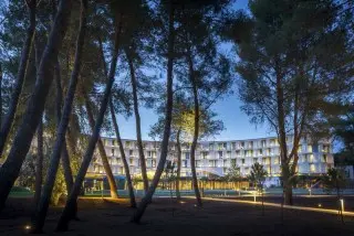 Family hotel Amarin