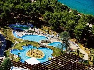 Beach Hotel Niko