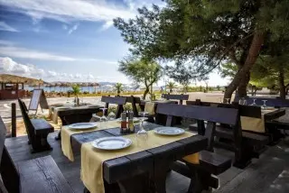 Beach Hotel Niko