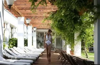 Beach Hotel Niko