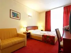 Beach Hotel Niko
