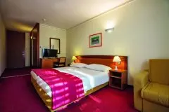 Beach Hotel Niko