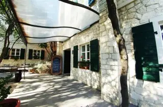 Hotel Winiarski Bośkinac