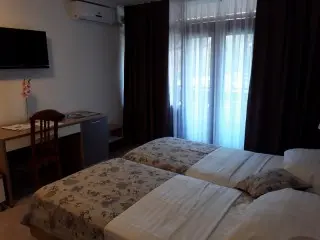 Hotel Albamaris