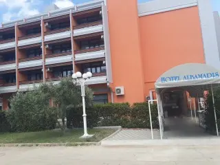 Hotel Albamaris