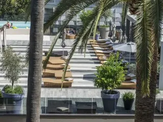 Palmon Bay Hotel & Spa