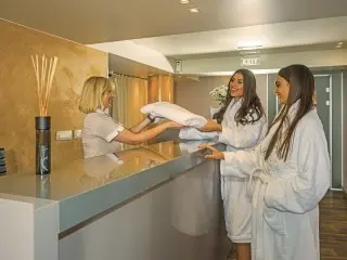 Palmon Bay Hotel & Spa