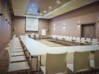 Palmon Bay Hotel & Spa
