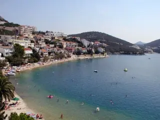 Hotel & Apartments  Agava
