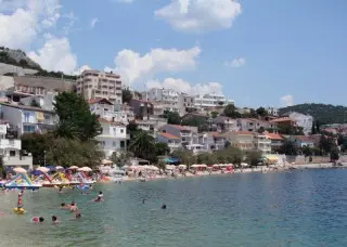 Hotel & Apartments  Agava