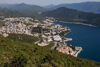 Hotel & Apartments  Agava
