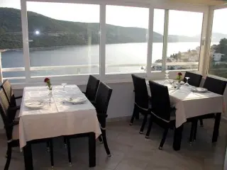 Hotel & Apartments  Agava