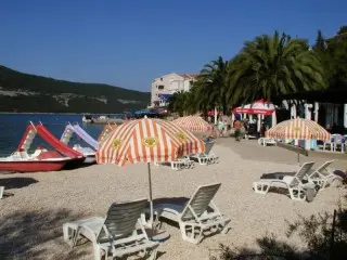 Hotel & Apartments  Agava