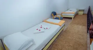 Hotel Pharos