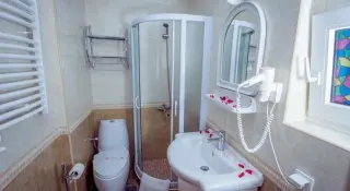 Hotel Pharos
