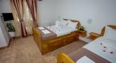 Hotel Pharos