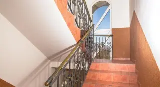 Hotel Pharos