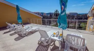 Hotel Pharos