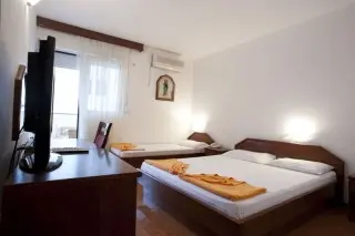 Garni Hotel MB