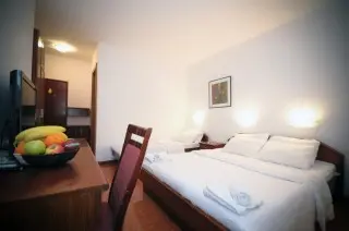 Garni Hotel MB
