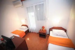 Garni Hotel MB