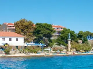 Hotel Ugljan