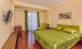 Hotel Novi