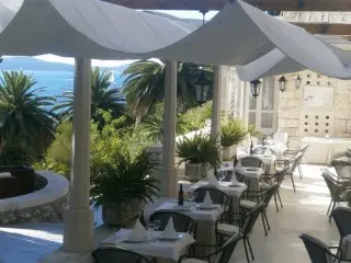 Hotel Croatia
