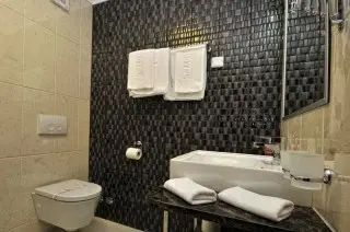 Hotel Tara
