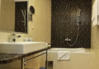 Hotel Tara