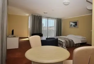 Hotel Tara