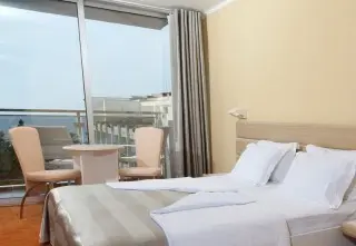 Hotel Tara