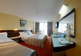 Hotel Tara