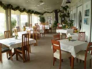 Hotel Aleksandar & Restoran Aquarius