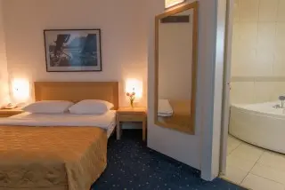Hotel Blue Star