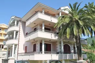Apartmani Villa Monte Royale 