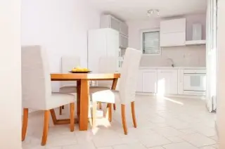 Apartmani Lila Aurea
