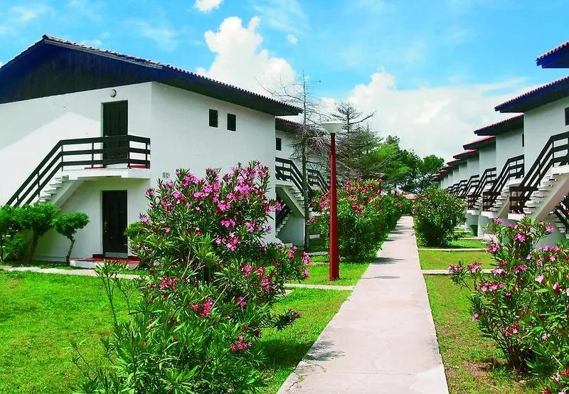 Kompleks Naturystyczny Ada Bojana