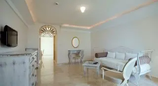 Hotel Azimut