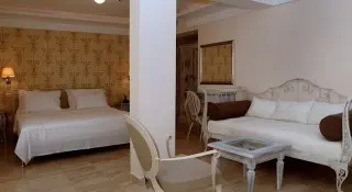 Hotel Azimut