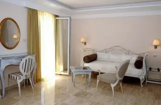 Hotel Azimut