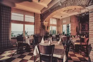 Hotel Azimut